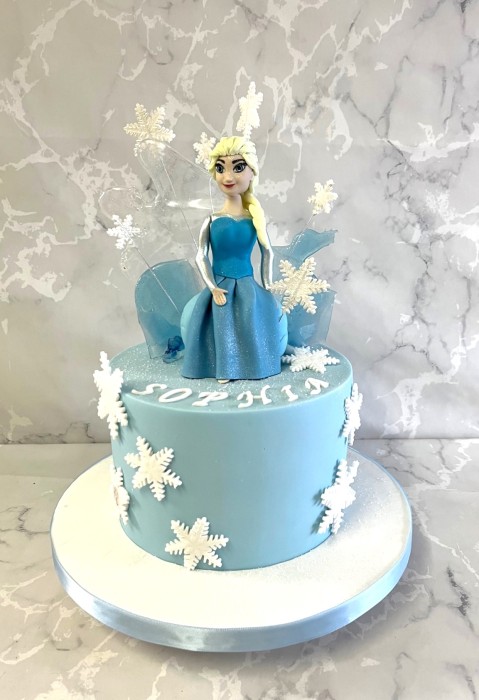 Disney-Frozen-birthday-cake-