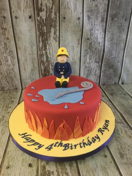 birthday , novelty sports fashion  princess occasional vintage cake Dublin Ireland