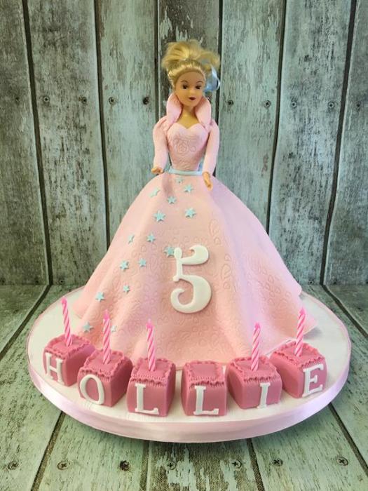 birthday , novelty sports fashion  princess occasional vintage cake Dublin Ireland