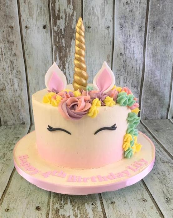 unicorn birthday cake