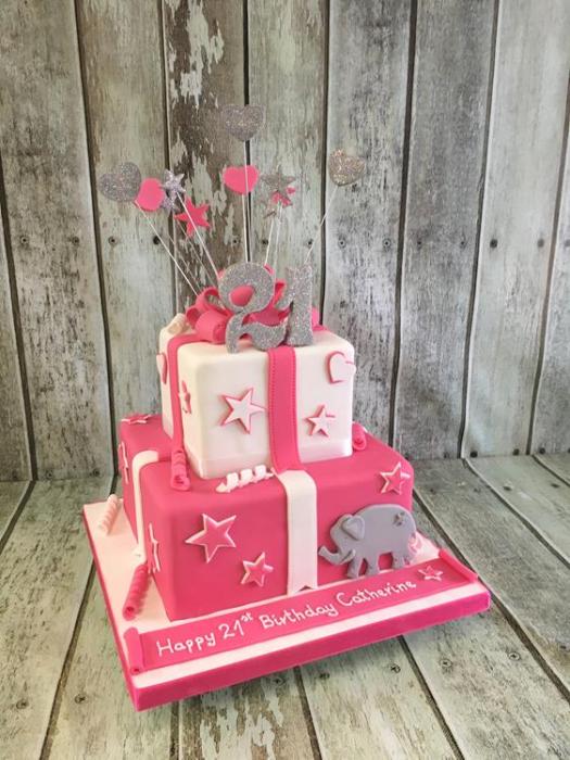 present parcel birthday cakes