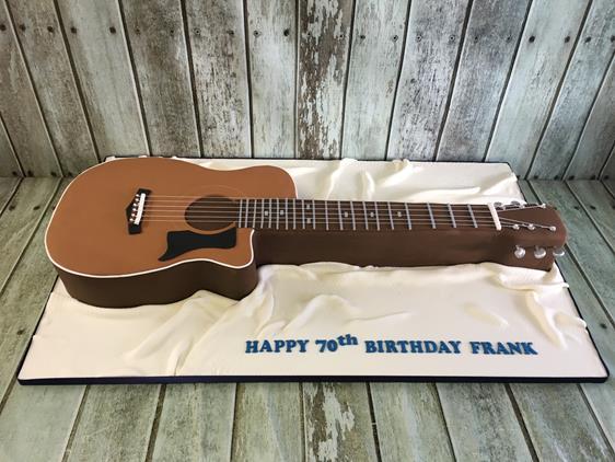 guitar birthday cake