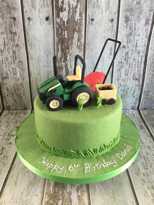 gardening birthday cake