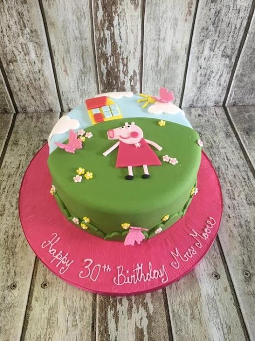 peppa pig cake cartoon cake tv program cake Dublin ireland