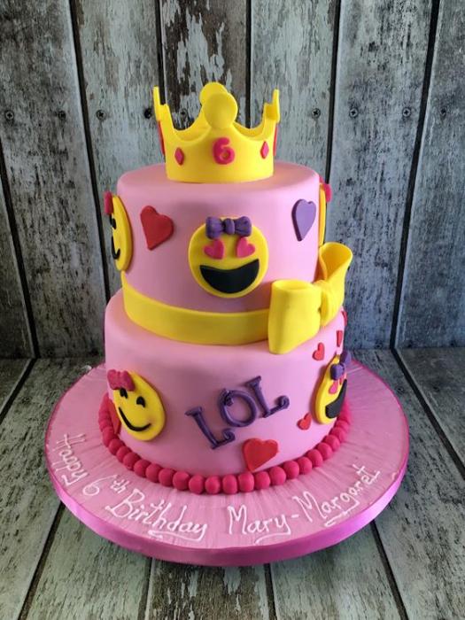 birthday , novelty sports fashion  princess occasional vintage cake Dublin Ireland