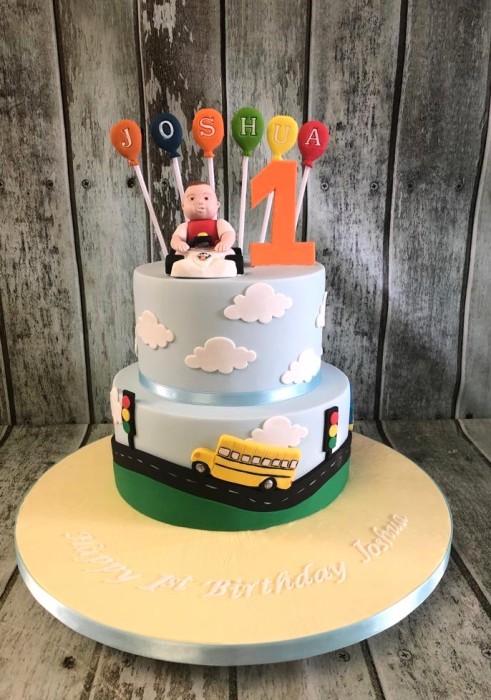 car-and-lorries-birthday-cake-