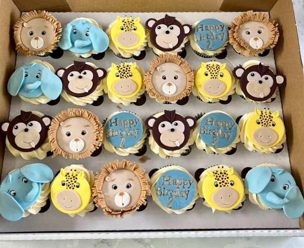 jungle-animal-birthday-cup-cakes-
