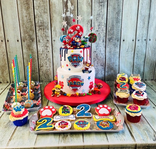 paw-patrol-birthday-cake-and-treats