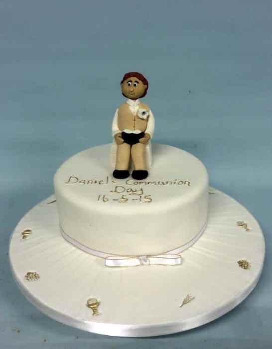 Communion confirmation cake