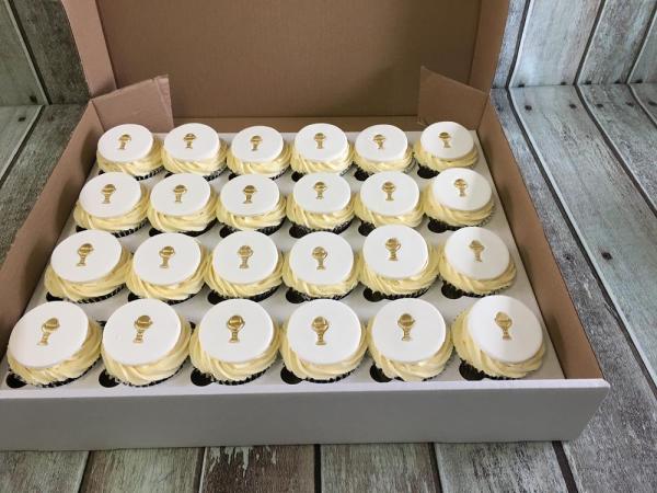 communion cup cakes