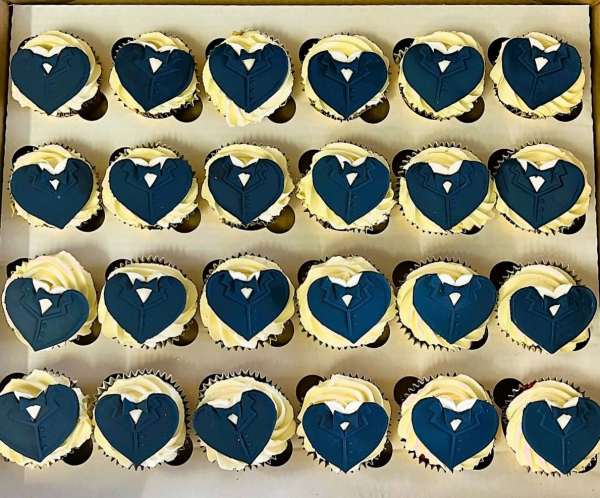 suit-communion-cup-cakes-