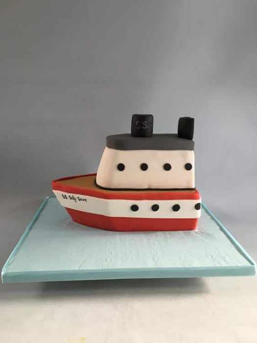 Emoji  boat corporate cake
