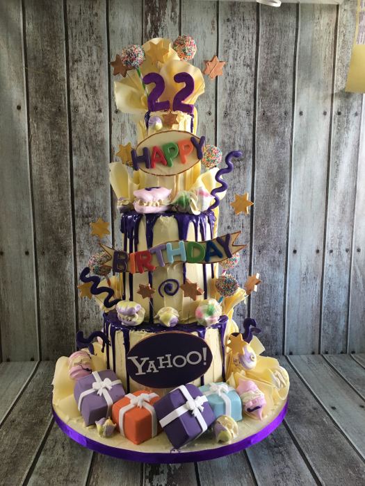 Corporate cake for Yahoo