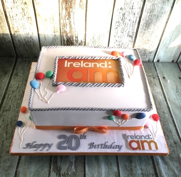 virgin-media-corporate-cake-