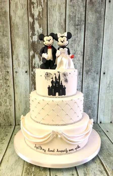 disney-mickey-and-mini-happly-ever-after