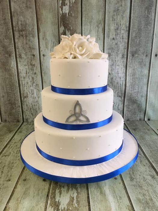 Wedding cake Dublin Ireland  , novelty sports fashion  princess  vintage cake Dublin Ireland