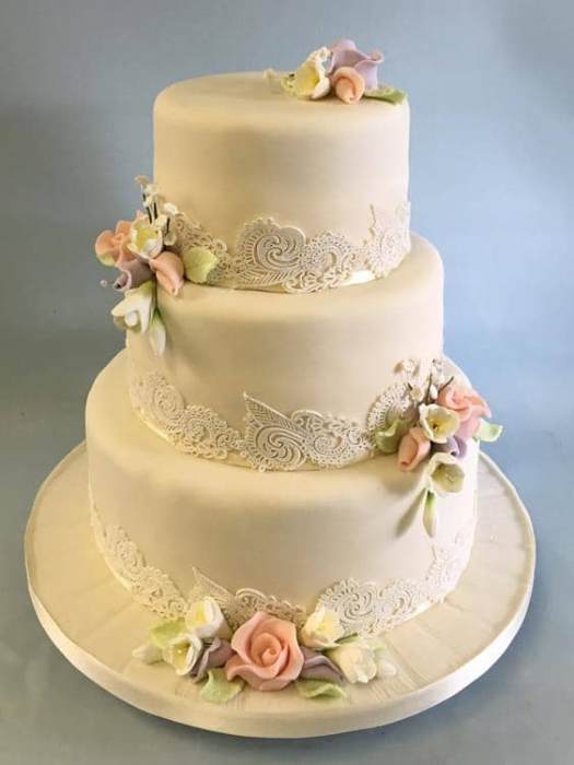 Wedding cake IMG_0587 (Copy)