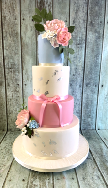 vintage-deep-colours-with-sugar-flowers-
