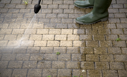 driveway sealing services in Milton