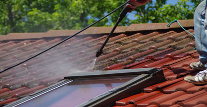 Roof Cleaning Services | A & R Cleaning