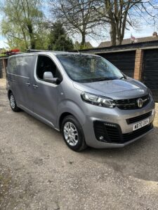 Vauxhall Vivaro 2700 Sportive S/S.